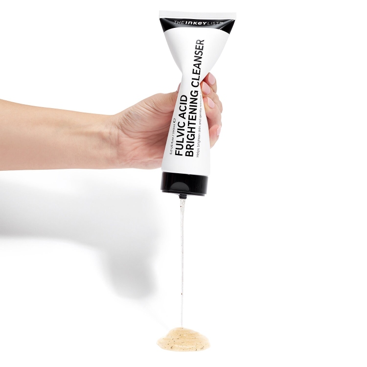غسول للتفتيح من انكي لست ‏The INKEY List Fulvic Acid Brightening Cleanser 