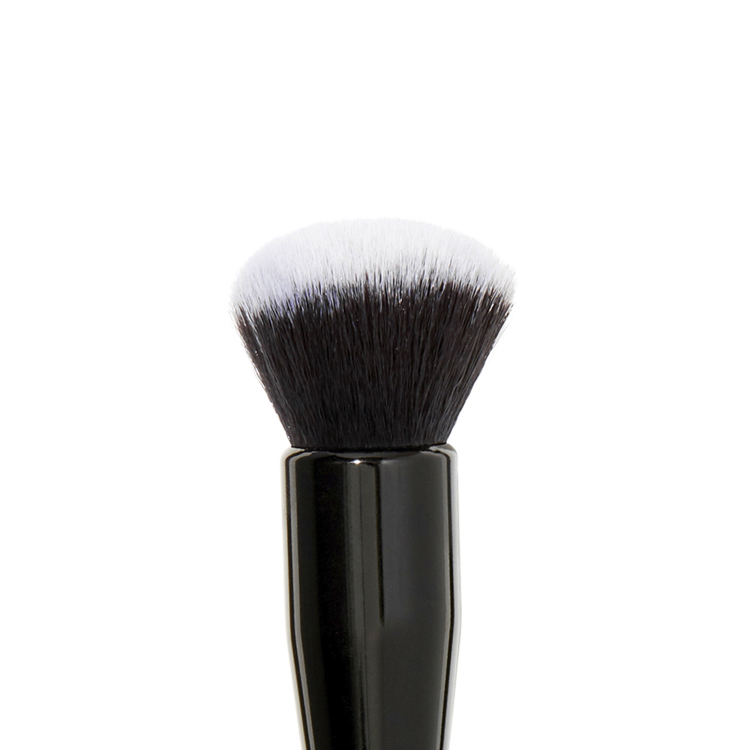 ELF, ULTIMATE BLENDING BRUSH ايلف، فرشاة الدمج متعددة الاستعمالات