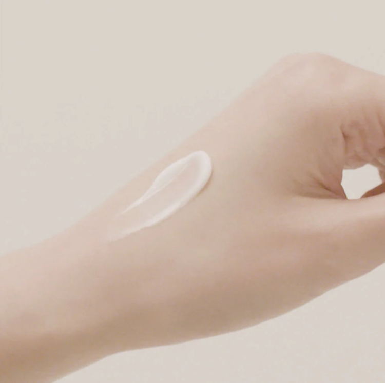 Haruharu Wonder, Black Rice Hyaluronic Cream