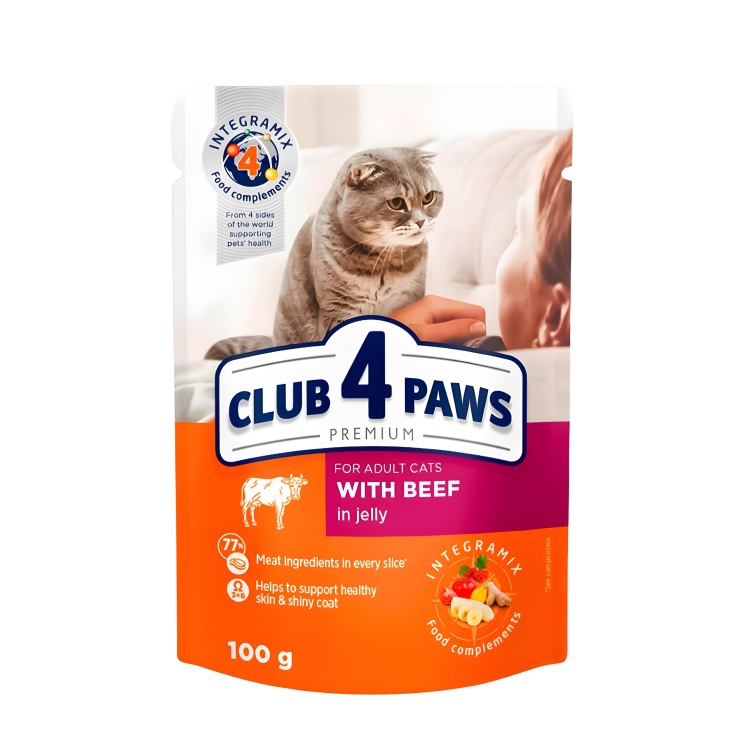 Club 4 paws ويت فود باللحم البقري مع المرق