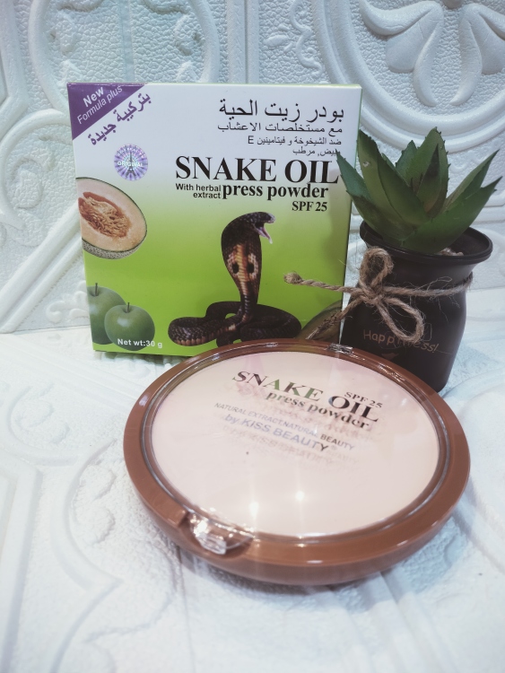 بودرة الوجه زيت الحية snake oil press pwder 