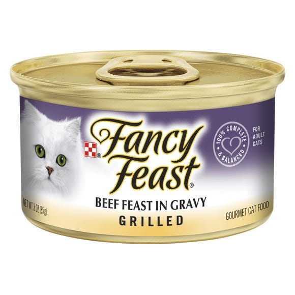 fancy feast cat wet food in gravy with beef