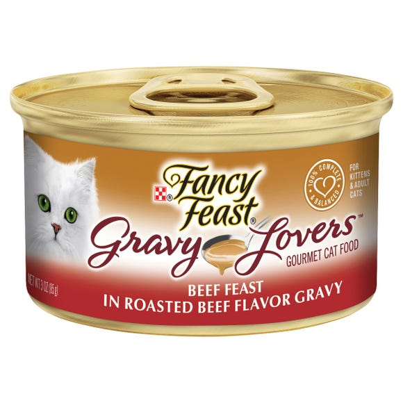 fancy feast cat wet food in gravy with beef in roasted