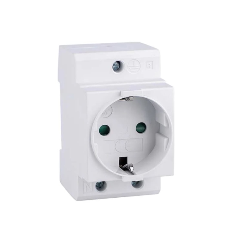 أبريز الاني 16 امبير على سكة قاطع  European socket 16A