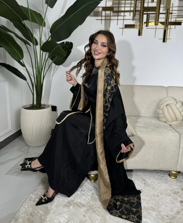 Gold & Black Jalabiya With Long Sleeve Dress الشيخة