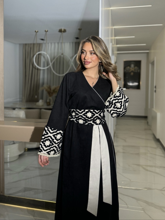 جلابية ملفته  Wrapped Belted Jalabiya 