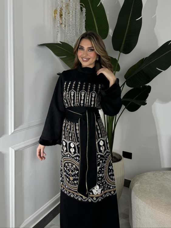 Jalabiya Dress With Fur Collar (دهبي وابيض)جلابية الكشخه 