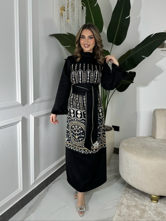 Jalabiya Dress With Fur Collar (دهبي وابيض)جلابية الكشخه 