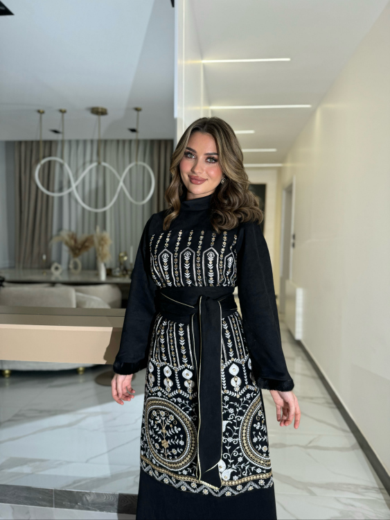 Jalabiya Dress With Fur Collar (دهبي وابيض)جلابية الكشخه 