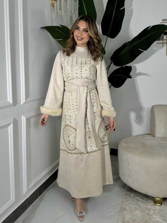 Jalabiya Dress With Fur Collar (دهبي)جلابية الكشخه