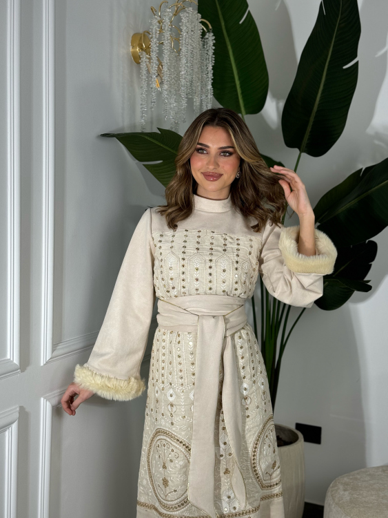 Jalabiya Dress With Fur Collar (دهبي)جلابية الكشخه