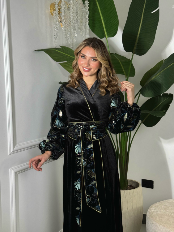 Puff Sleeve Belted Jalabiya جلابية انثى