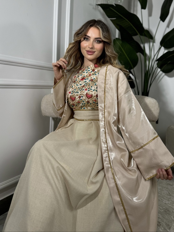 Geo Print Collar Print Two Piece Jalabiya الاميرة نقشة دهبي