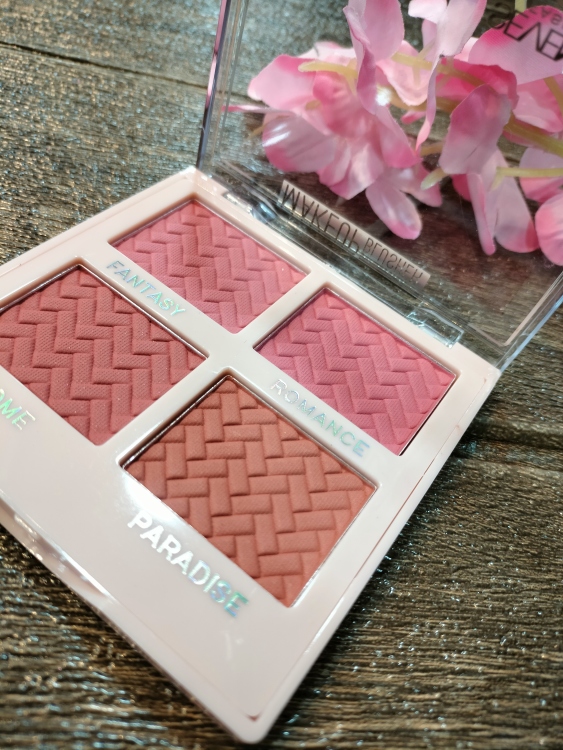 بلشر seven cool blusher