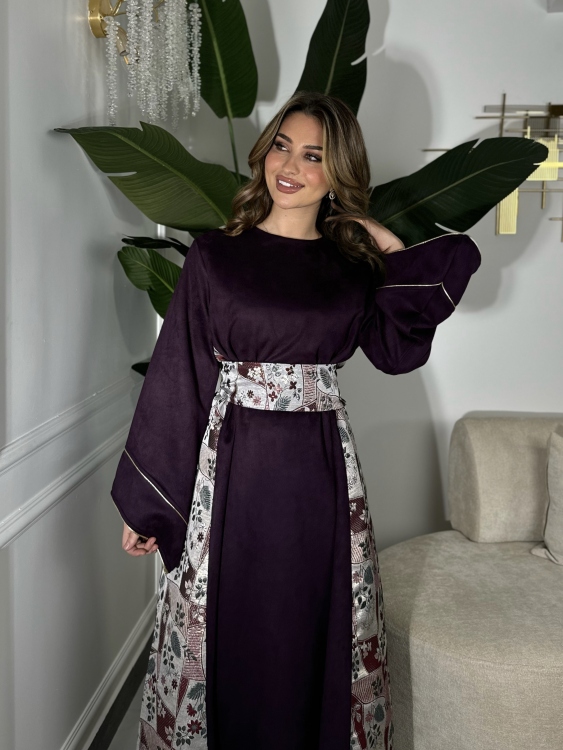 جلابية ياسمينا   Burgundy Jalabiya With Floral Belt 