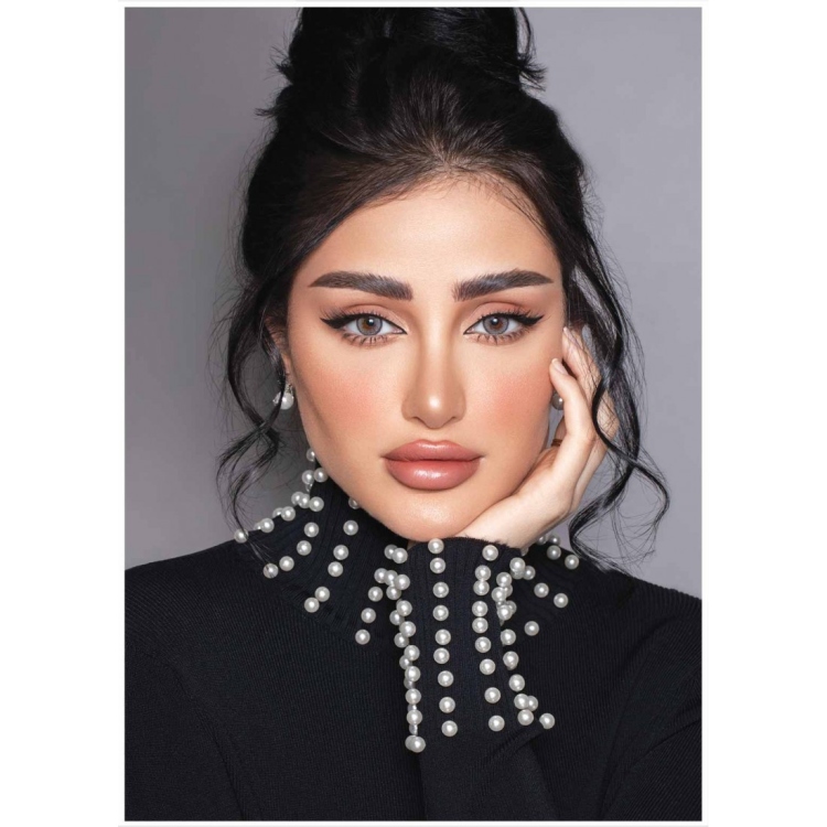 كريستال جراي 