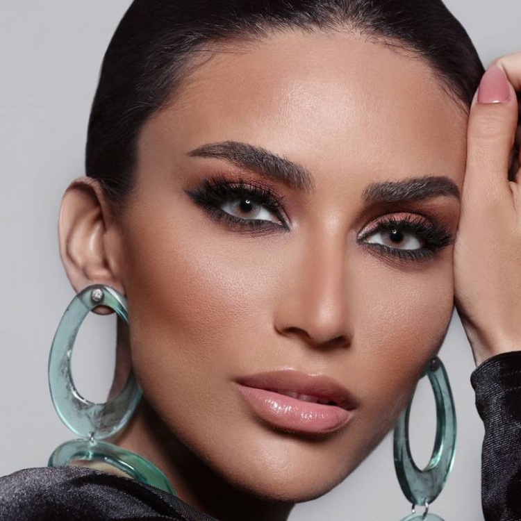 ايفوري