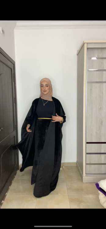 عباية المخمل 