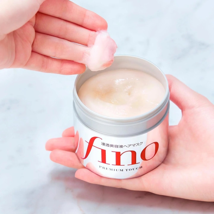 Shiseido Fino Premium Hair Mask ماسك فينو لمعالجة الشعر
