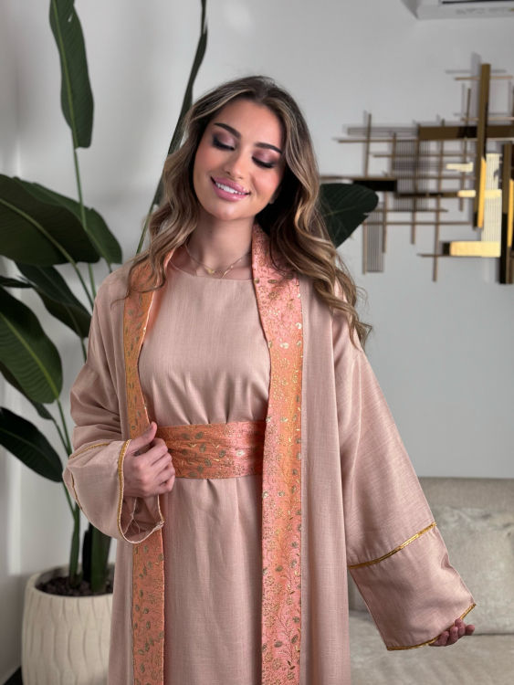 Long Sleeve Dress With Abaya )  اللولوه بيبي بينك عالطبيعه