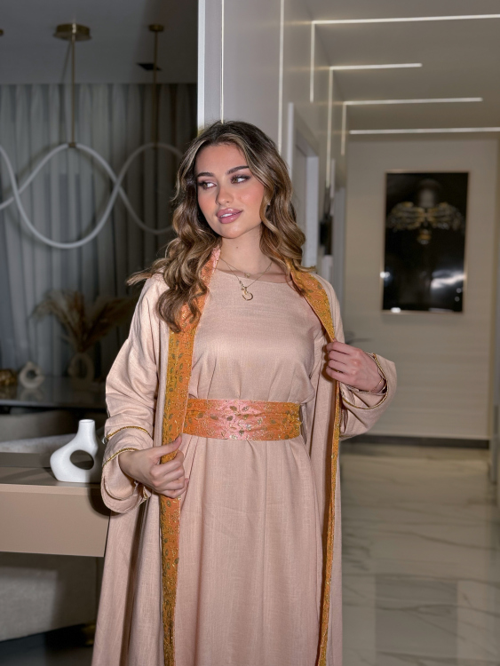 Long Sleeve Dress With Abaya )  اللولوه بيبي بينك عالطبيعه