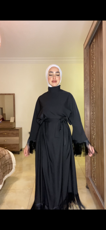 عبابة داليا باللون الاسود