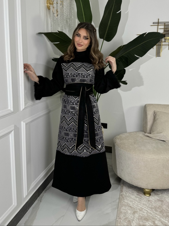 Jalabiya Dress With Fur Collar (نقشة2)جلابية الكشخه 