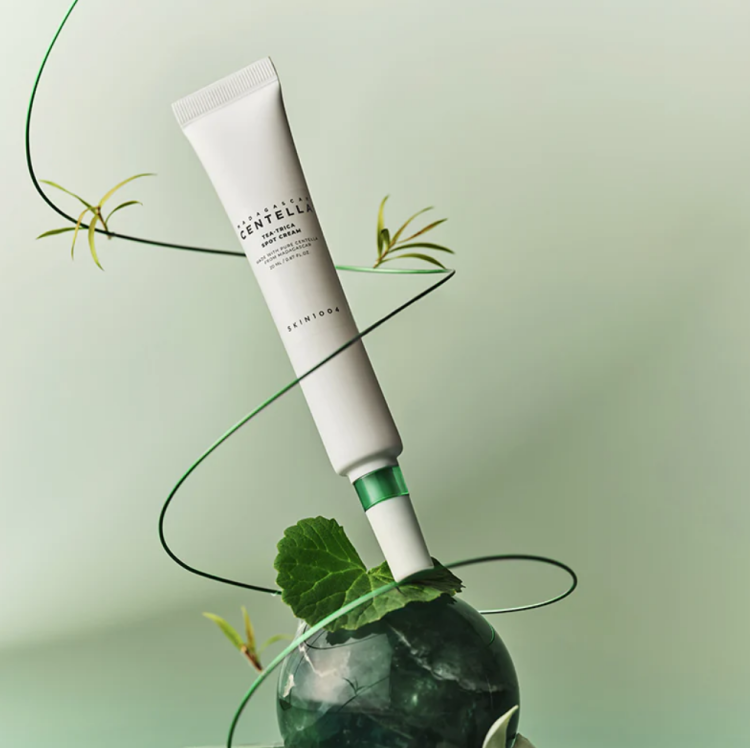 SKIN1004, Madagascar Centella Tea-Trica Spot Cream