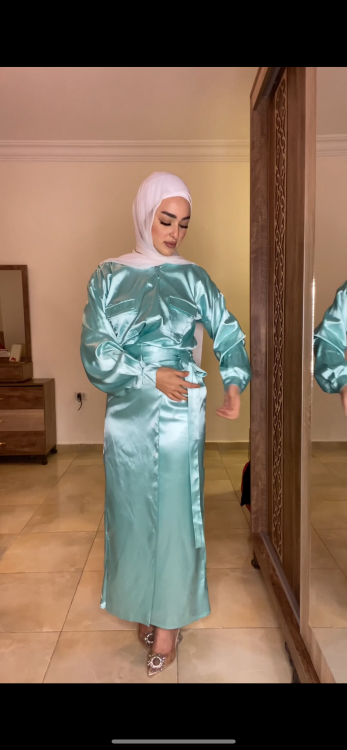 طقم"الساتان" 