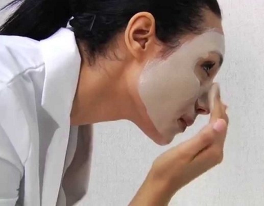 50ML  ESSENTIALS Calming Face Mask with Pro-Vitamin B5  42981