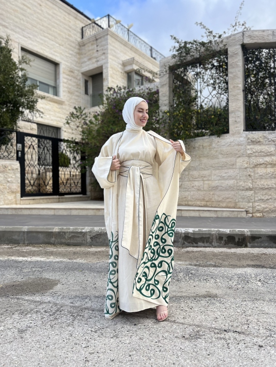 طقم الاميره باللون الاحضر 