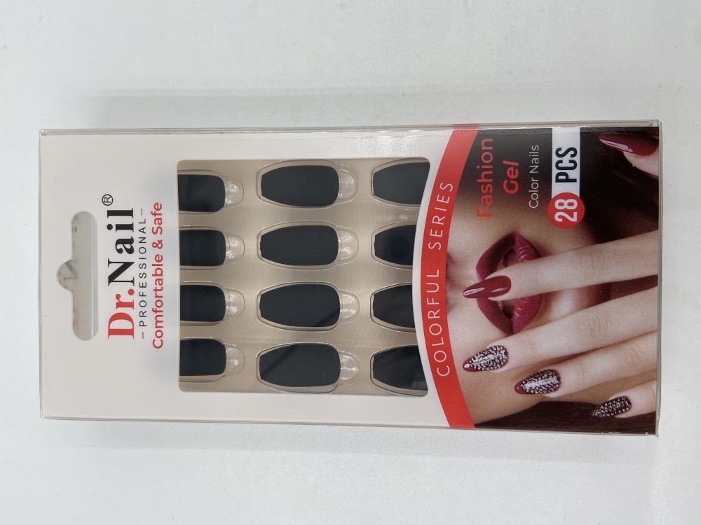 Dr.Nail - اظافر تركيب لون اسود مطفي