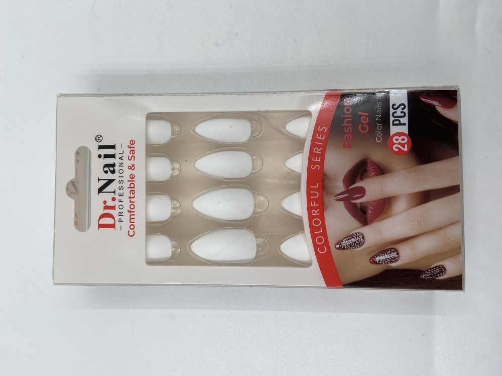 ‏Dr.Nail - اظافر تركيب لون ابيض
