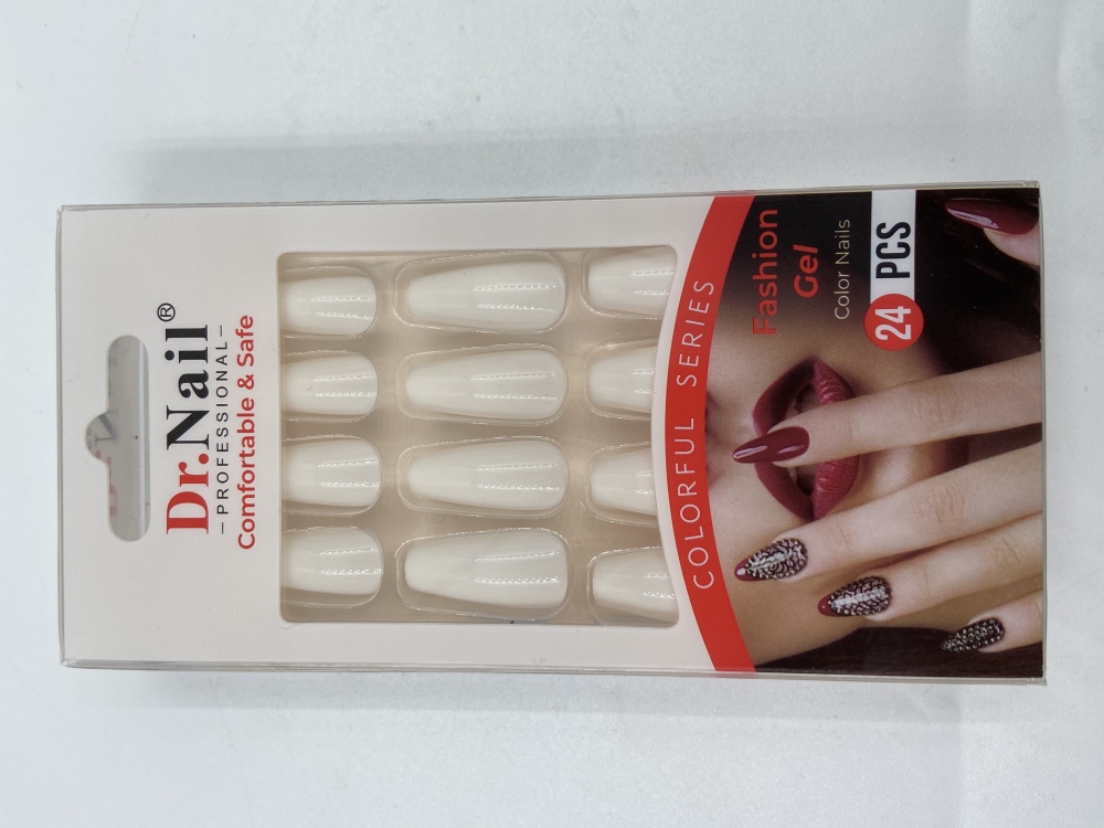 ‏Dr.Nail - اظافر تركيب لون ابيض