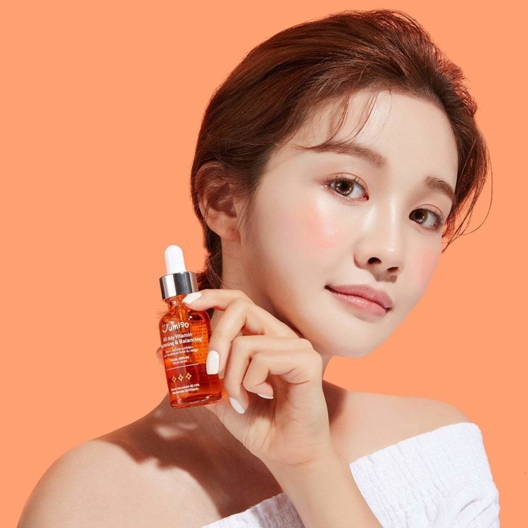 Jumiso, All Day Vitamin Brightening & Balancing Facial Serum