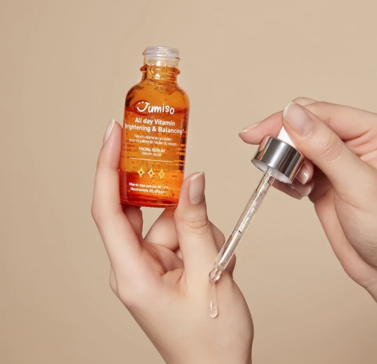 Jumiso, All Day Vitamin Brightening & Balancing Facial Serum