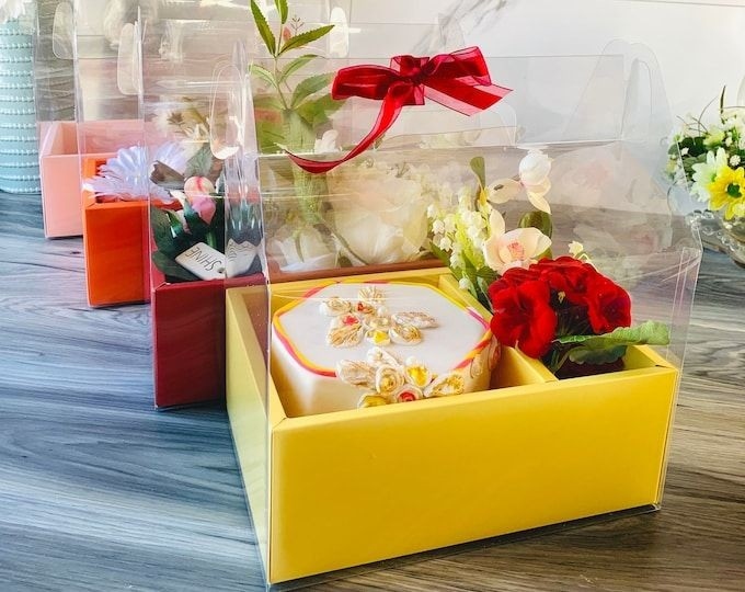 علبه شفاف 26×18 لون اصفر 