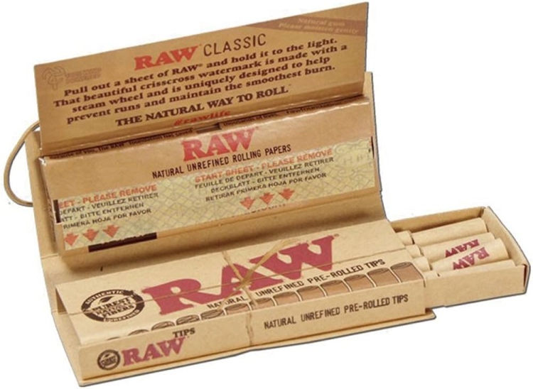 RAW Classic Rolling Paper - Size 1.1/4 - 50  paper + 16 Pre-Rolled Tip  per pack 