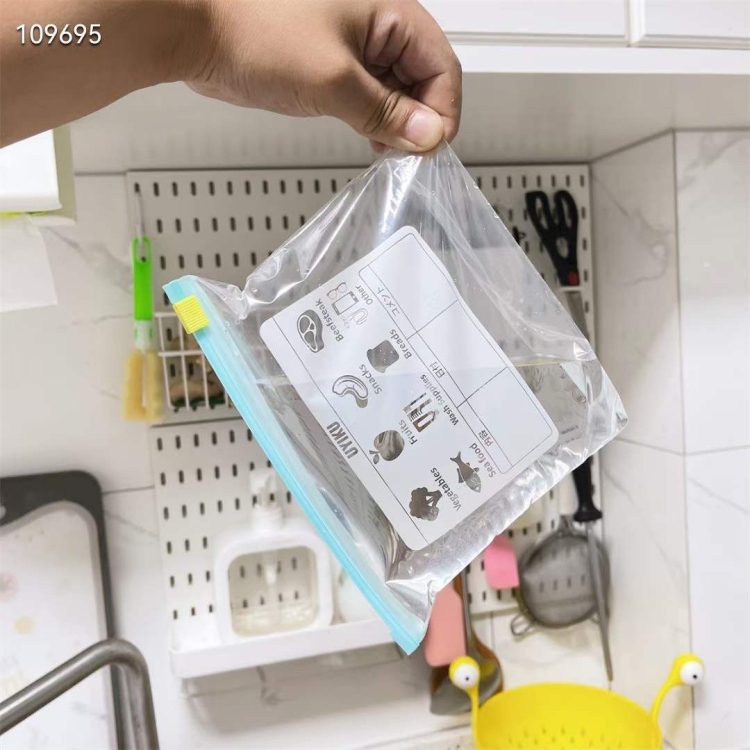 أكياس بلاستيكية 