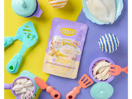 Moochie Kitten Creamy Broth With Chicken & Calamari 40g