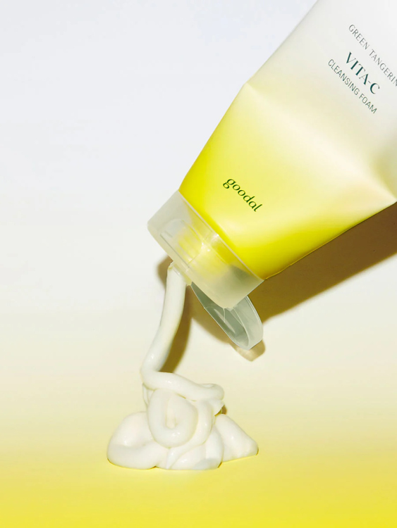 Goodal Green Tangerine Vitc Cleansing Foam غسول فيتامين سي اليوسفي الرغوي