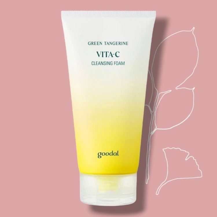 Goodal Green Tangerine Vitc Cleansing Foam غسول فيتامين سي اليوسفي الرغوي