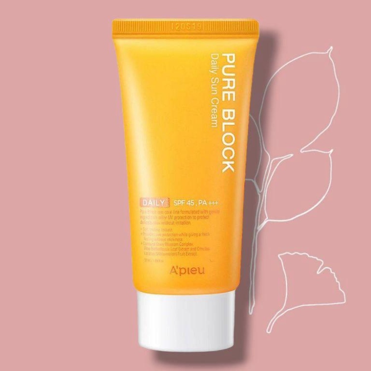 A'PIEU - Pure Block Natural Daily Sun Cream SPF45 PA+++ واقي الشمس الكوري 