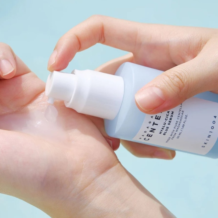 SKIN1004, Madagascar Centella Hyalu-Cica Blue Serum 