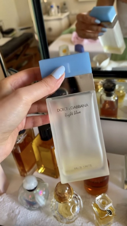 عرض خاص  3 عطور تستر بسعر 25 دينار والعطر الرابع مجاناً   فقط استخدم كود free  لتحصل على توصيل مجانا 