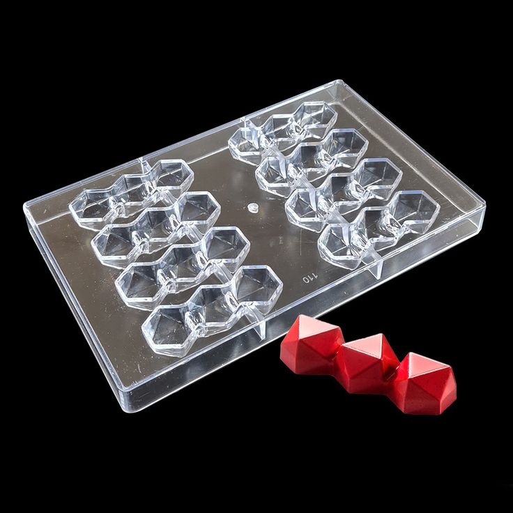 قالب شكولاته عظم 8.5 سم ×3سم 