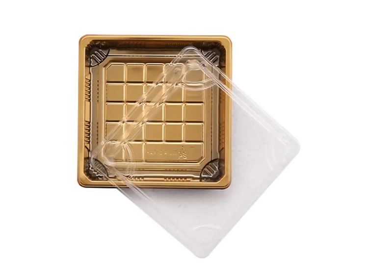 علب شوشي ذهبي مربع 12.5×12.5 ارتفاع 5