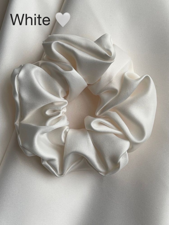 Satin scrunchies 1 Pcs بكل ساتان قطعة واحدة 