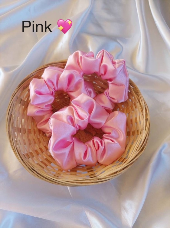 Satin scrunchies 1 Pcs بكل ساتان قطعة واحدة 