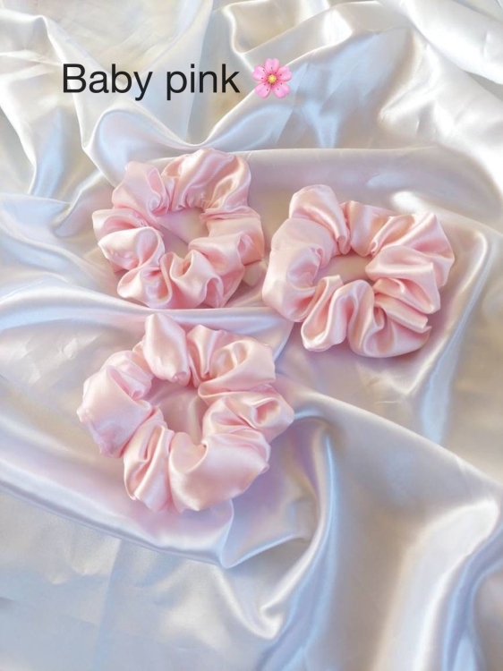 Satin scrunchies 1 Pcs بكل ساتان قطعة واحدة 